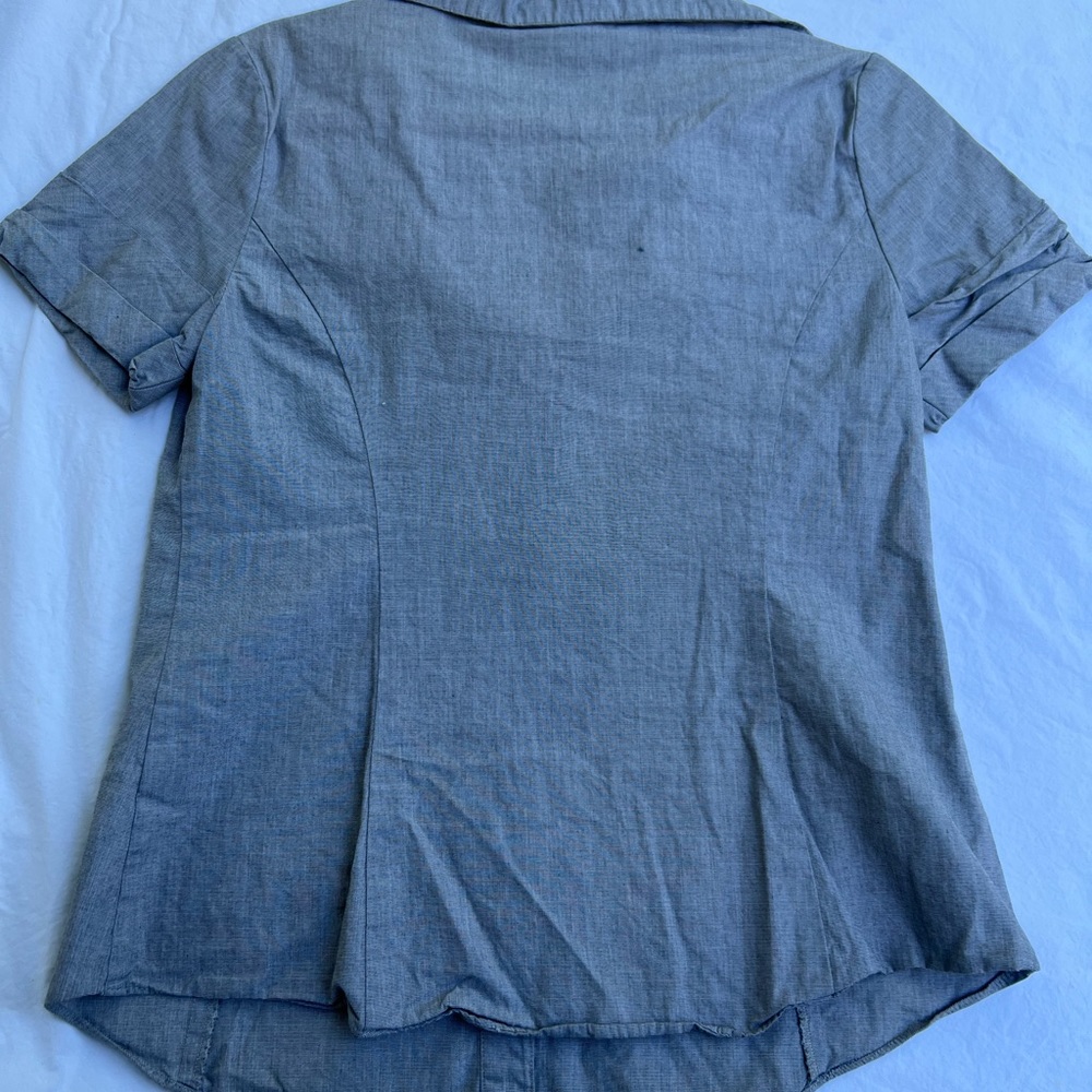 Kenneth Cole Ruffle Blouse - 4 - Picture 5 of 5